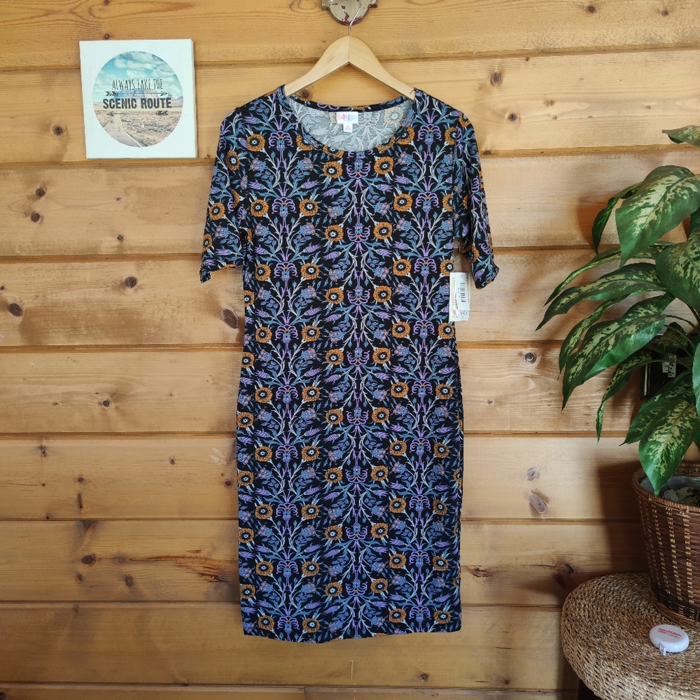Lularoe 💜 NWT Julia Body Con Form Fitting Stretch Dress Floral Geo Knee Medium